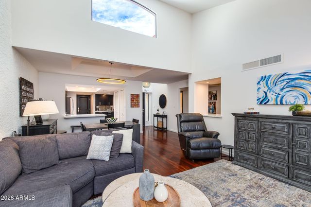 2437 E RANCHO Drive, Phoenix, AZ 85016