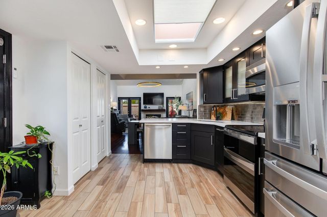 2437 E RANCHO Drive, Phoenix, AZ 85016