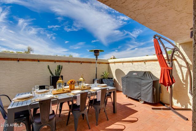 2437 E RANCHO Drive, Phoenix, AZ 85016