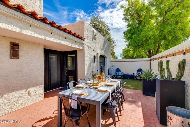 2437 E RANCHO Drive, Phoenix, AZ 85016