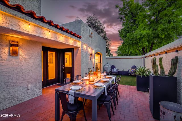 2437 E RANCHO Drive, Phoenix, AZ 85016