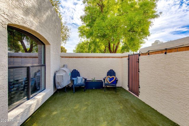 2437 E RANCHO Drive, Phoenix, AZ 85016