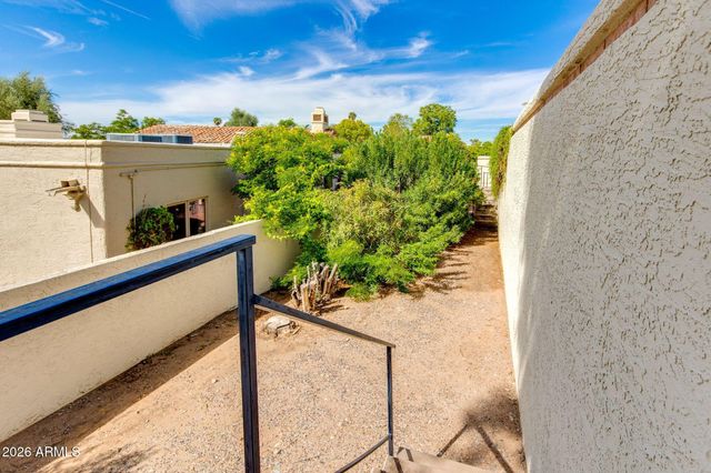 2437 E RANCHO Drive, Phoenix, AZ 85016