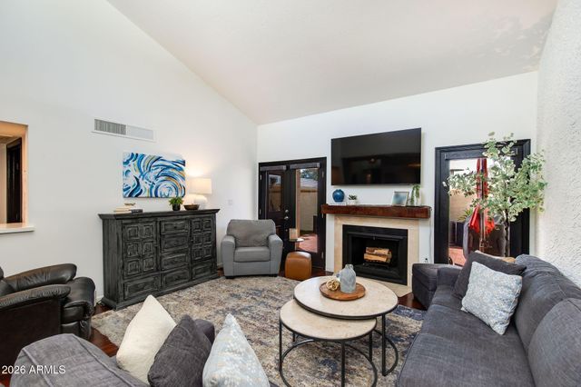 2437 E RANCHO Drive, Phoenix, AZ 85016