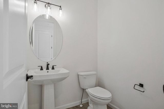 112 CATALPA DR, North East, MD 21901