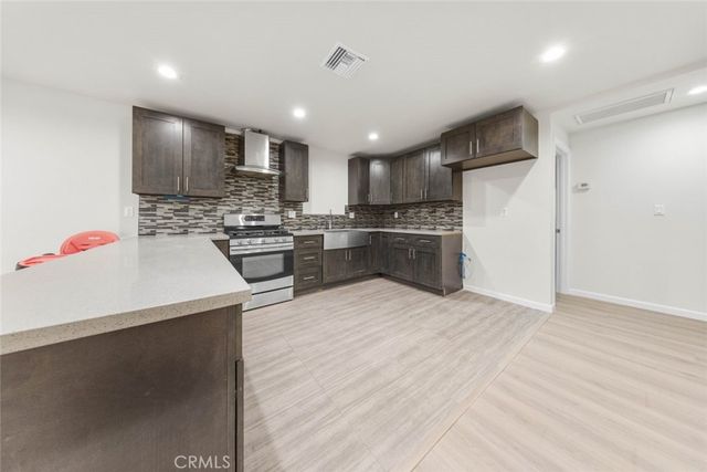 10554 Plainview, Tujunga, CA 91042