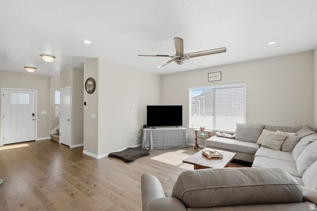 7139 W HAWK VIEW WAY, West Jordan, UT 84081