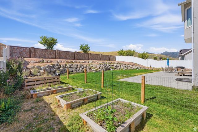 7139 W HAWK VIEW WAY, West Jordan, UT 84081
