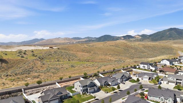 7139 W HAWK VIEW WAY, West Jordan, UT 84081