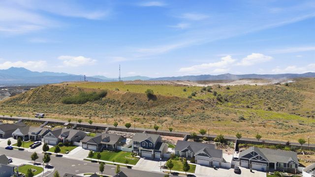 7139 W HAWK VIEW WAY, West Jordan, UT 84081
