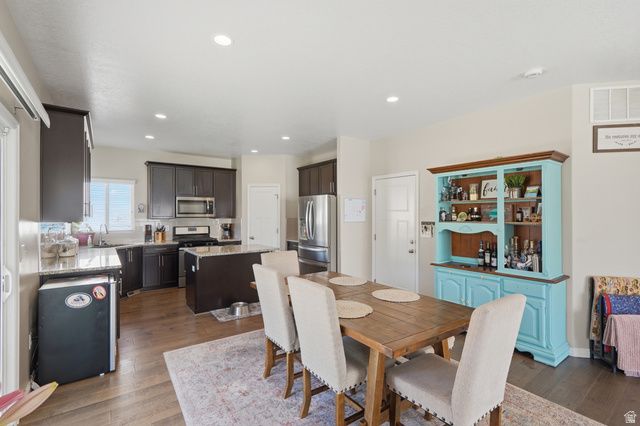 7139 W HAWK VIEW WAY, West Jordan, UT 84081