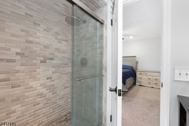 20 Powderhorn Dr, Rockaway Twp., NJ 07866