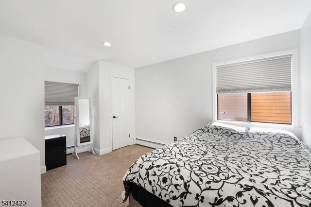 20 Powderhorn Dr, Rockaway Twp., NJ 07866