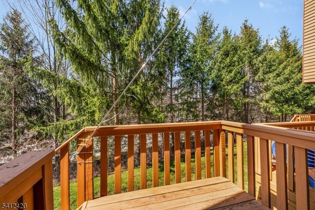 20 Powderhorn Dr, Rockaway Twp., NJ 07866