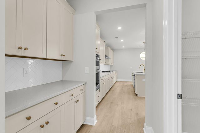 732 Maynard Lane, Summerville, SC 29486