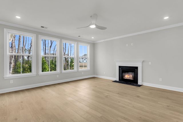 732 Maynard Lane, Summerville, SC 29486