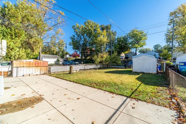 2049 Phenie Street, Fort Wayne, IN 46802