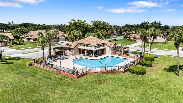 7219 Le Chalet Boulevard, Boynton Beach, FL 33472