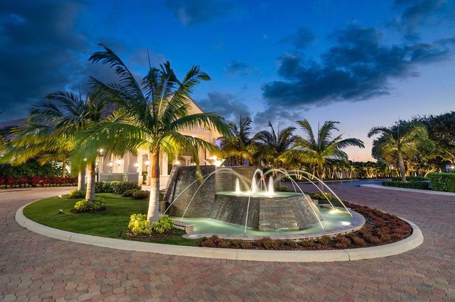 7219 Le Chalet Boulevard, Boynton Beach, FL 33472