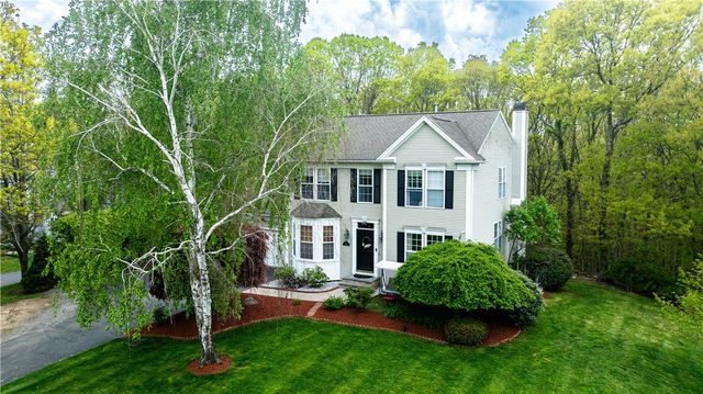 115 castle rock Road, Warwick, RI 02886