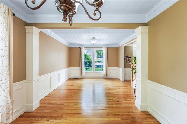 115 castle rock Road, Warwick, RI 02886