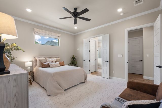 2407 Vineyard Drive, Granbury, TX 76048