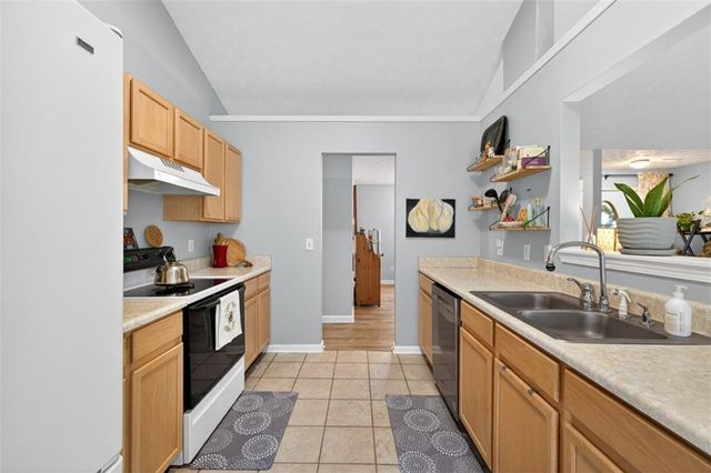 3000 Amber Way, Monroe, GA 30655