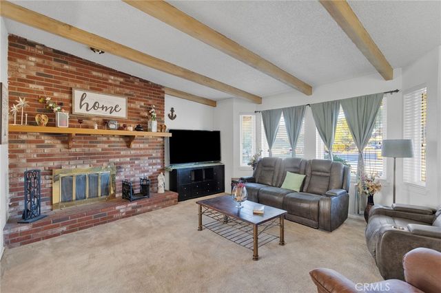 13167 Olathe Road, Apple Valley, CA 92308