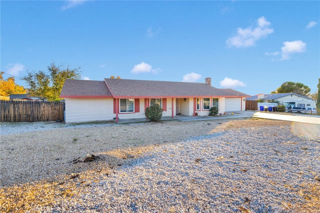 13167 Olathe Road, Apple Valley, CA 92308