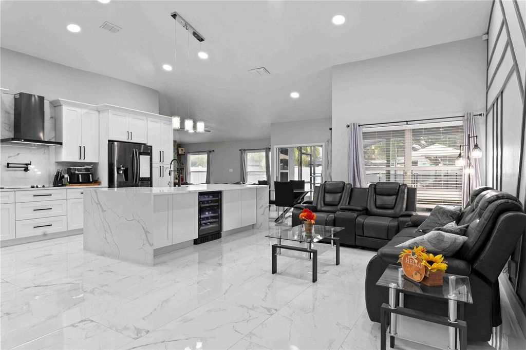 Image 20 of property listing at 416 BECKY STREET, Orlando, FL 32824