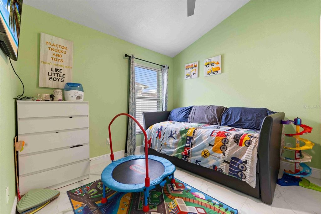 Image 28 of property listing at 416 BECKY STREET, Orlando, FL 32824