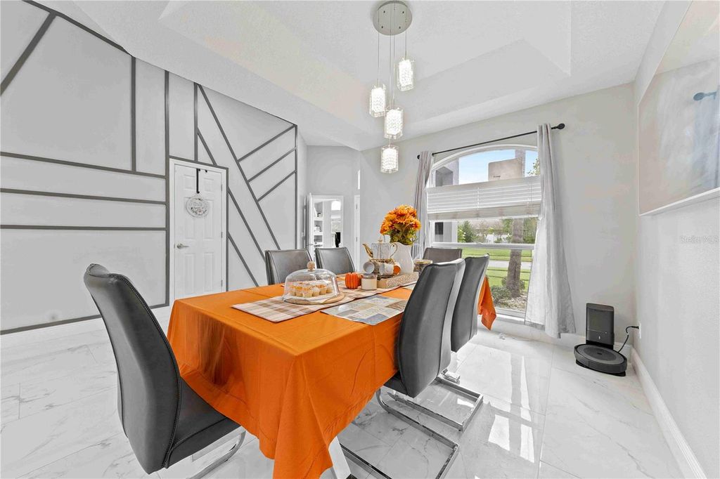 Image 8 of property listing at 416 BECKY STREET, Orlando, FL 32824