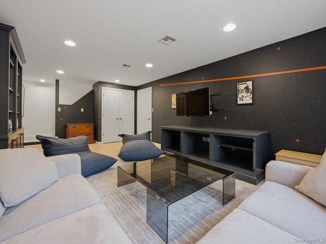 608 Palmer Drive, Nyack, NY 10960