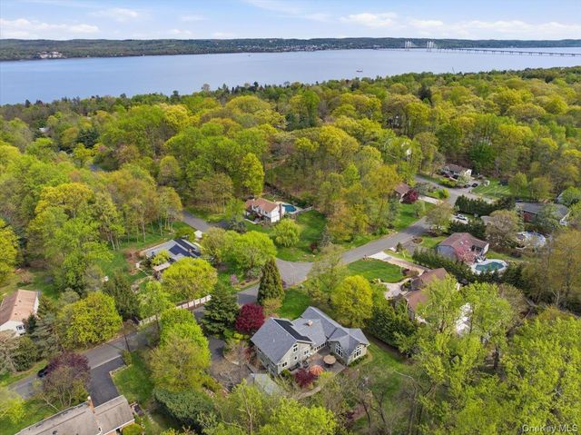 608 Palmer Drive, Nyack, NY 10960