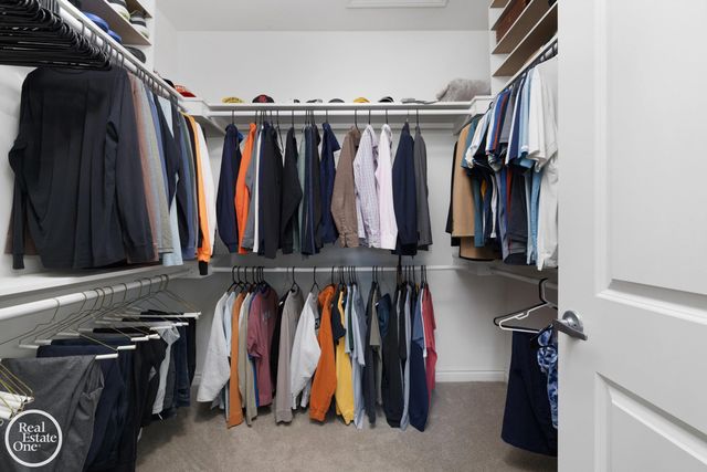 1860 Boulan Drive, Troy, MI 48084