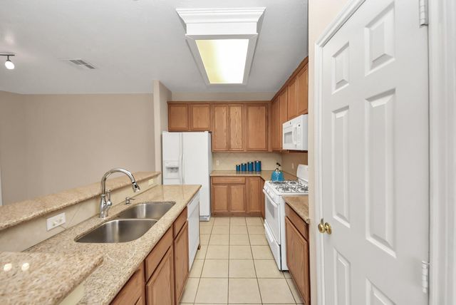 18963 Candlelight Crescent Road, Spring, TX 77388