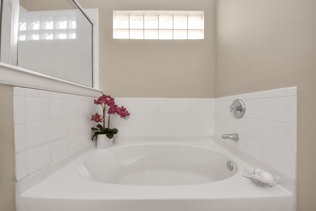 18963 Candlelight Crescent Road, Spring, TX 77388