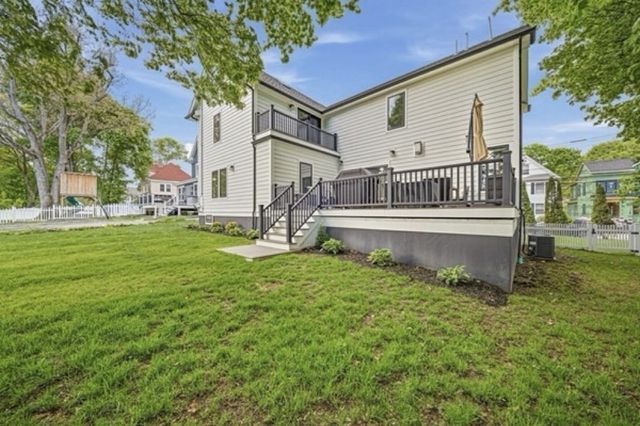 284 Webster St, Newton, MA 02466