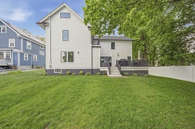 284 Webster St, Newton, MA 02466