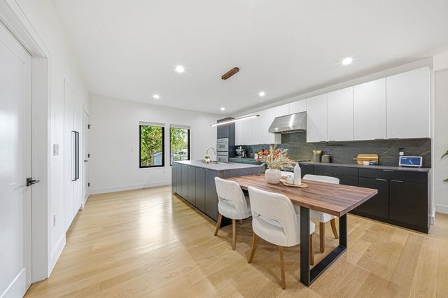 284 Webster St, Newton, MA 02466