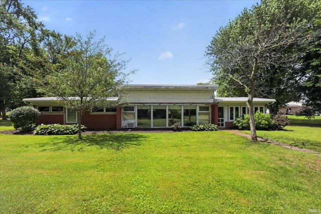 10898 Michigan Road, Plymouth, IN 46563