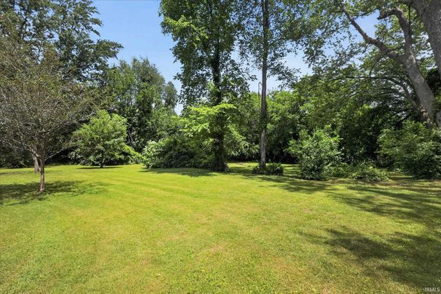 10898 Michigan Road, Plymouth, IN 46563