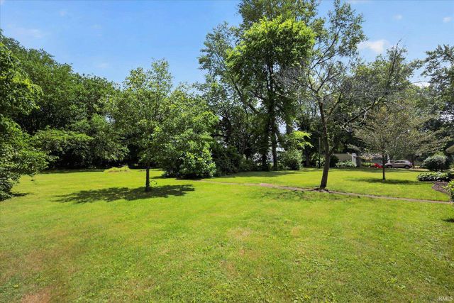 10898 Michigan Road, Plymouth, IN 46563
