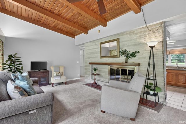 10898 Michigan Road, Plymouth, IN 46563