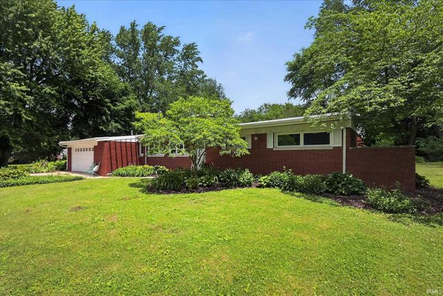 10898 Michigan Road, Plymouth, IN 46563