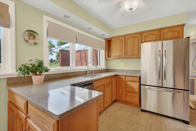 10898 Michigan Road, Plymouth, IN 46563