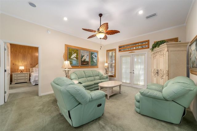 1074 AVENIDA SONOMA, Lady Lake, FL 32159