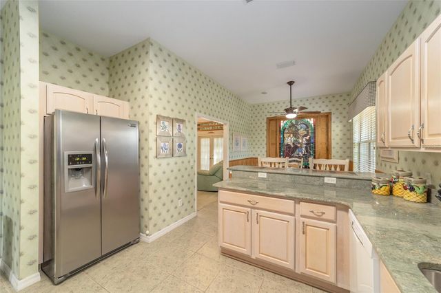 1074 AVENIDA SONOMA, Lady Lake, FL 32159