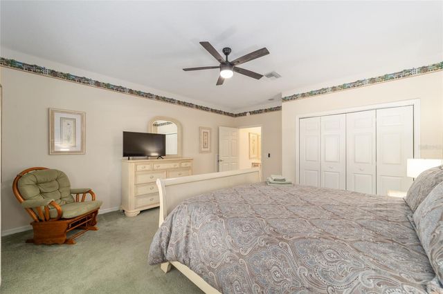 1074 AVENIDA SONOMA, Lady Lake, FL 32159