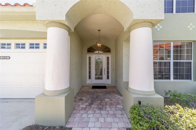 1074 AVENIDA SONOMA, Lady Lake, FL 32159